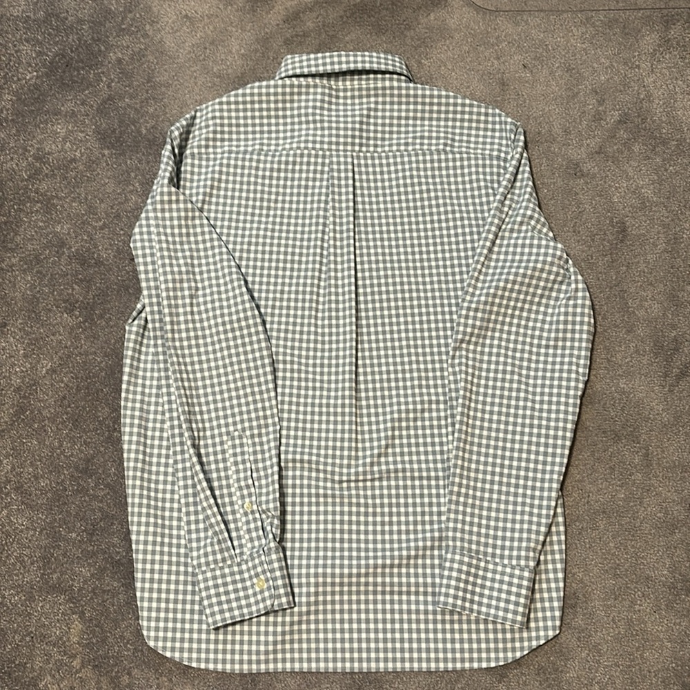 Vineyard Vines Boys “On-the-Go” GinghamButton Down Collared Shirt - Picture 4 of 5